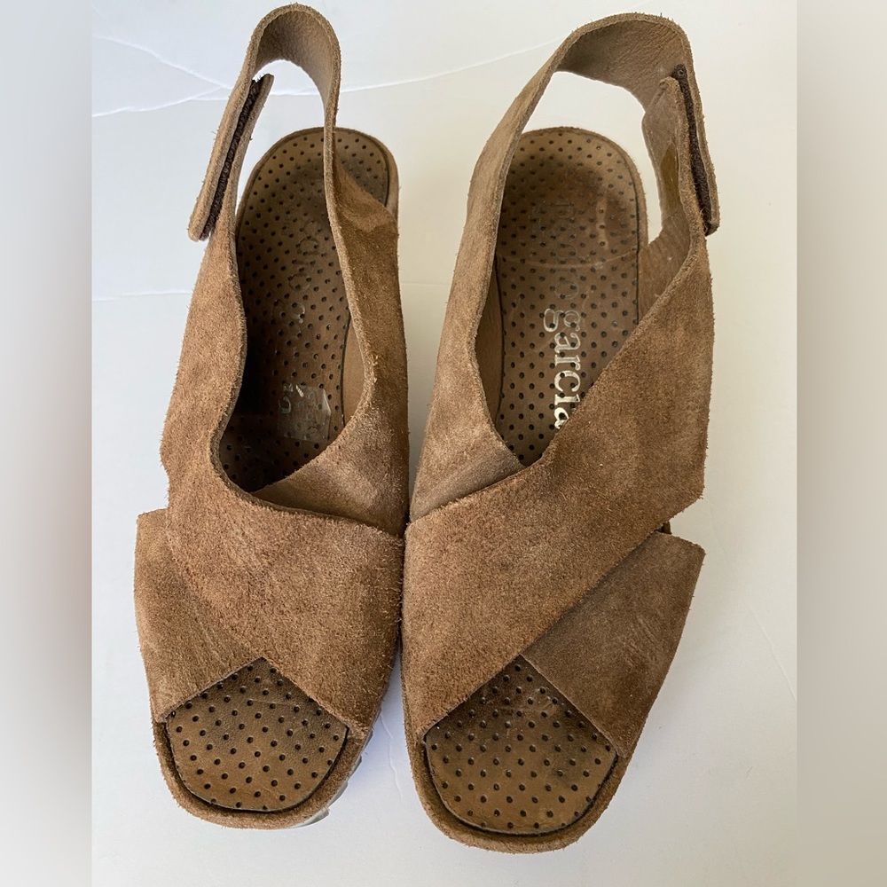 NWOB  Pedro Garcia Brown Suede Platform Sandals